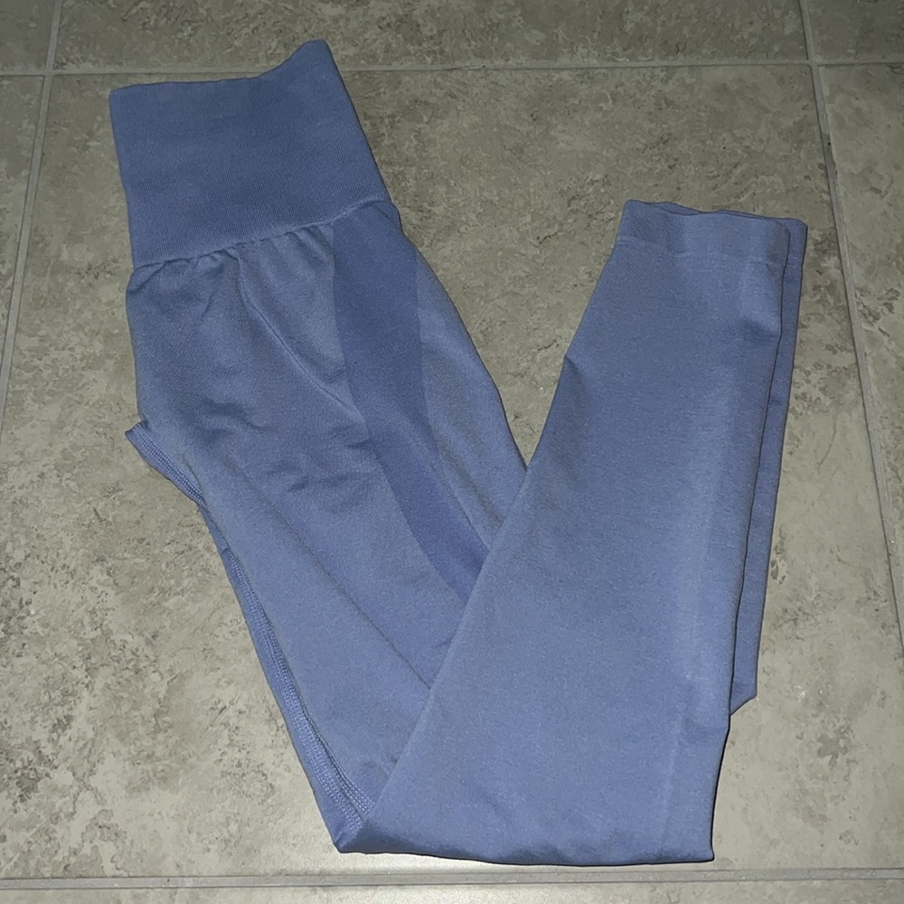 NVGTN. XS leggings. Periwinkle